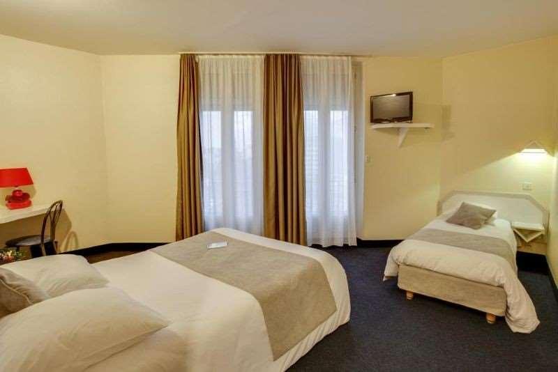 Campanile Centre Gare Hotel 3*